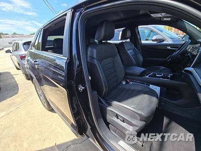 2024 Volkswagen Atlas Cross Sport 2.0T SEL R-Line - zdjęcie 18 z 27 - miniatura