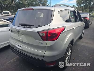 2019 Ford Escape SEL - zdjęcie 3 z 28 - miniatura