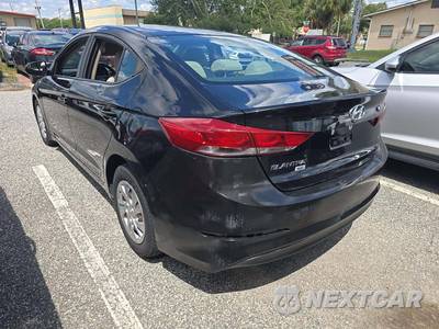 2018 Hyundai Elantra SE Sedan - zdjęcie 2 z 28 - miniatura