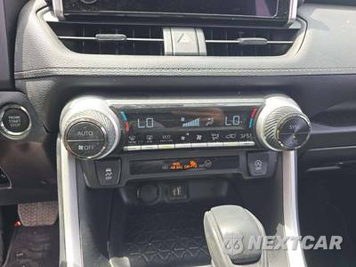 2025 Toyota RAV4 XLE - zdjęcie 24 z 24 - miniatura