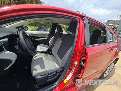 2021 Toyota Corolla LE Sedan - zdjęcie 6 z 30 - miniatura