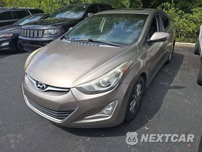 2015 Hyundai Elantra SE Sedan - zdjęcie 1 z 32 - miniatura