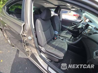 2015 Hyundai Elantra SE Sedan - zdjęcie 18 z 32 - miniatura
