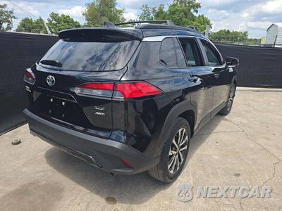 2025 Toyota Corolla Cross XLE - zdjęcie 3 z 27 - miniatura