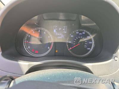 2016 Hyundai Accent SE Hatchback - zdjęcie 9 z 24 - miniatura