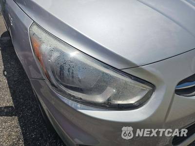 2016 Hyundai Accent SE Hatchback - zdjęcie 22 z 24 - miniatura