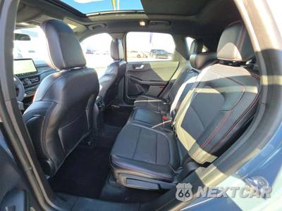 2023 Ford Escape ST-Line - zdjęcie 10 z 21 - miniatura