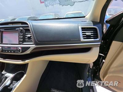 2014 Toyota Highlander Limited - zdjęcie 20 z 34 - miniatura