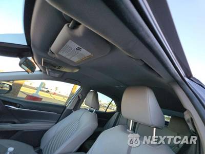 2019 Toyota Camry SE - zdjęcie 8 z 29 - miniatura