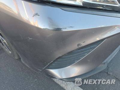 2019 Toyota Camry SE - zdjęcie 18 z 29 - miniatura