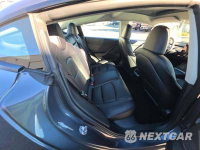 2023 Tesla Model 3 Standard Range - zdjęcie 13 z 21 - miniatura