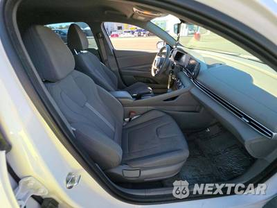2024 Hyundai Elantra SE - zdjęcie 15 z 20 - miniatura