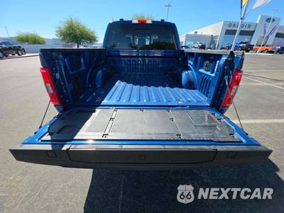 2023 Ford F-150 XLT Crew Cab Short Bed - zdjęcie 11 z 22 - miniatura