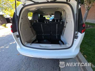 2024 Chrysler Pacifica Hybrid Select 121.6" WB - zdjęcie 15 z 26 - miniatura