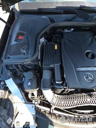 2017 Mercedes-Benz E 300 Sport Sedan - zdjęcie 30 z 33 - miniatura