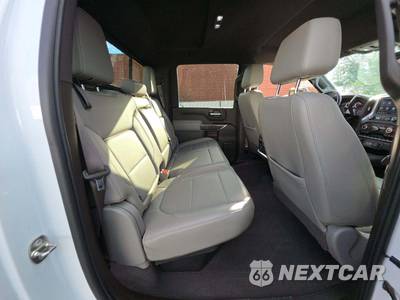 2020 Chevrolet Silverado 3500HD LTZ Crew Cab Medium Bed 1LZ - zdjęcie 16 z 28 - miniatura