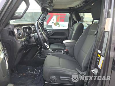 2021 Jeep Wrangler Unlimited Sahara - zdjęcie 6 z 26 - miniatura
