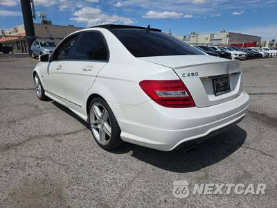 2012 Mercedes-Benz C 250 Sedan - zdjęcie 2 z 27 - miniatura