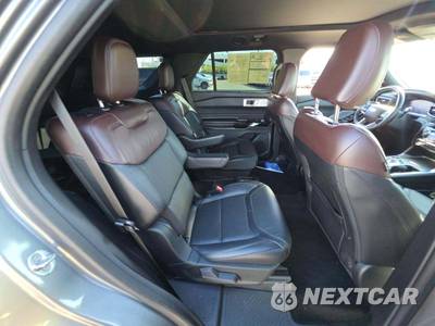 2021 Ford Explorer Platinum - zdjęcie 14 z 22 - miniatura