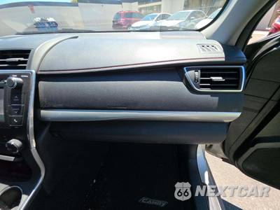 2016 Toyota Camry SE - zdjęcie 16 z 24 - miniatura