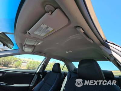 2016 Toyota Camry SE - zdjęcie 8 z 24 - miniatura