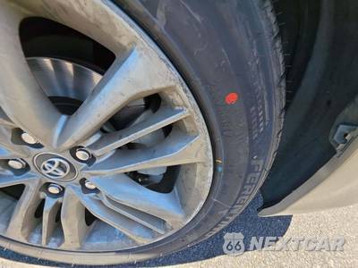 2016 Toyota Camry SE - zdjęcie 22 z 24 - miniatura