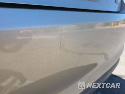 2016 Toyota Camry SE - zdjęcie 21 z 24 - miniatura