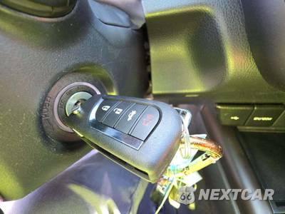 2023 Toyota Camry SE - zdjęcie 5 z 25 - miniatura