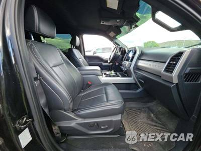 2022 Ford Super Duty F-250 Lariat Crew Cab Medium Bed - zdjęcie 15 z 23 - miniatura