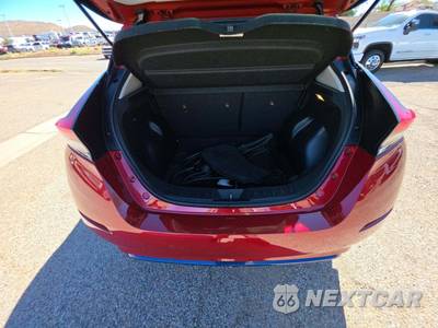 2022 Nissan LEAF SV - zdjęcie 11 z 26 - miniatura