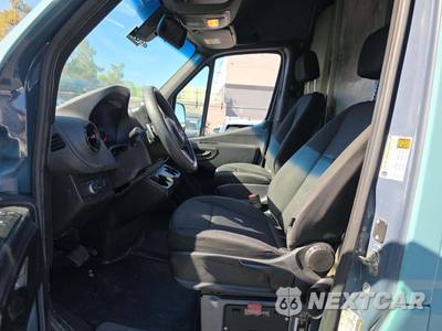 2019 Mercedes-Benz Sprinter 2500 Cargo Van High Roof 170.0" WB - zdjęcie 6 z 27 - miniatura
