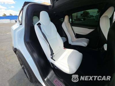 2020 Tesla Model X Performance - zdjęcie 13 z 28 - miniatura