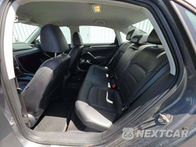 2018 Volkswagen Passat 2.0T R-Line - zdjęcie 10 z 25 - miniatura