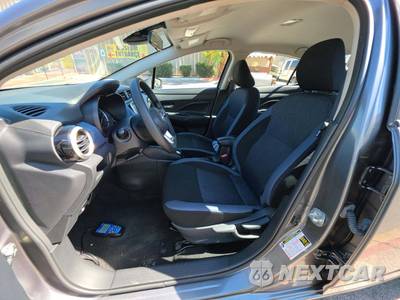 2025 Nissan Versa SV - zdjęcie 6 z 24 - miniatura
