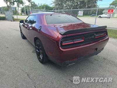 2022 Dodge Challenger SXT - zdjęcie 2 z 28 - miniatura