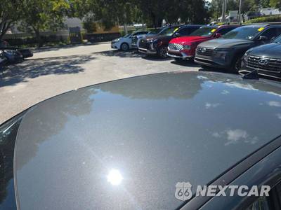 2024 Hyundai Elantra SEL - zdjęcie 12 z 21 - miniatura