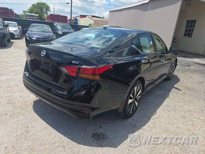 2022 Nissan Altima SV - zdjęcie 3 z 33 - miniatura