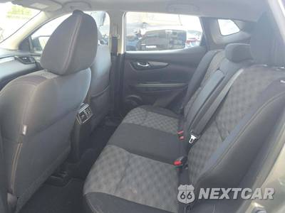 2017 Nissan Rogue Sport SV - zdjęcie 13 z 26 - miniatura