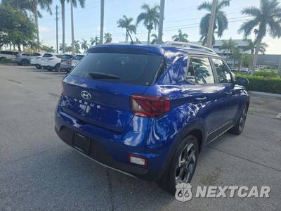 2024 Hyundai Venue Limited - zdjęcie 3 z 22 - miniatura