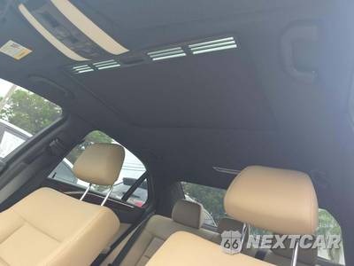 2011 Mercedes-Benz E 350 Sedan - zdjęcie 11 z 30 - miniatura