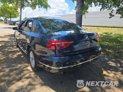 2018 Volkswagen Passat 2.0T S - zdjęcie 2 z 24 - miniatura