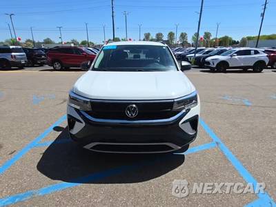 2023 Volkswagen Taos S - zdjęcie 2 z 27 - miniatura