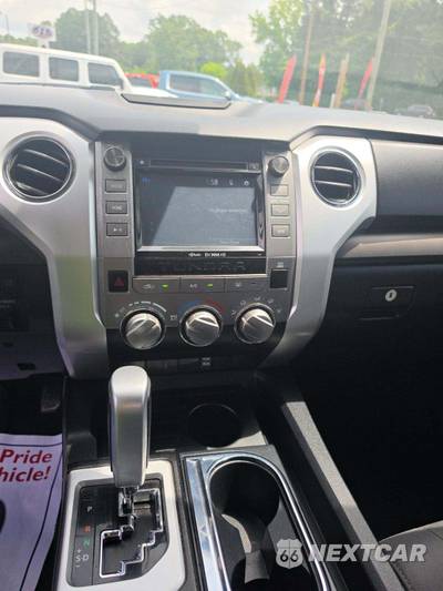 2018 Toyota Tundra SR5 Crew Cab Short Bed - zdjęcie 10 z 33 - miniatura