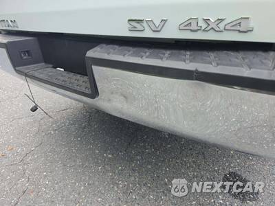 2017 Nissan TITAN SV Crew Cab Short Bed - zdjęcie 27 z 31 - miniatura