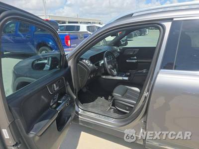 2021 Mercedes-Benz GLB 250 - zdjęcie 6 z 31 - miniatura