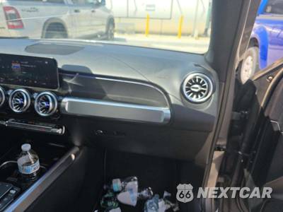 2021 Mercedes-Benz GLB 250 - zdjęcie 19 z 31 - miniatura