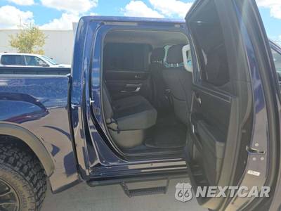 2023 Toyota Tundra SR5 Crew Cab Short Bed - zdjęcie 16 z 29 - miniatura