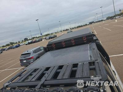 2023 Chevrolet Silverado 1500 ZR2 Crew Cab Short Bed 3LT - zdjęcie 9 z 31 - miniatura