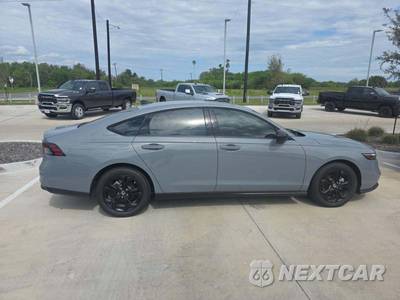 2025 Honda Accord Sedan SE - zdjęcie 4 z 27 - miniatura