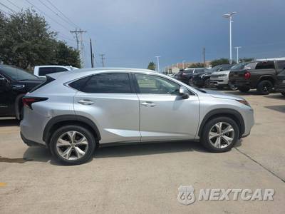 2017 Lexus NX 200t - zdjęcie 4 z 33 - miniatura